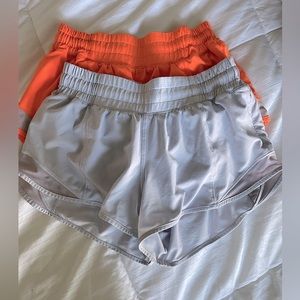 Lululemon hotty hot low-rise lined shorts